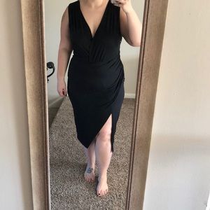 Black dress 2XL (believe Fashion Nova)
